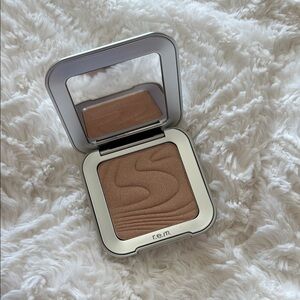 r.e.m. Beauty | Miss Mercury Highlighter NEW Makeup